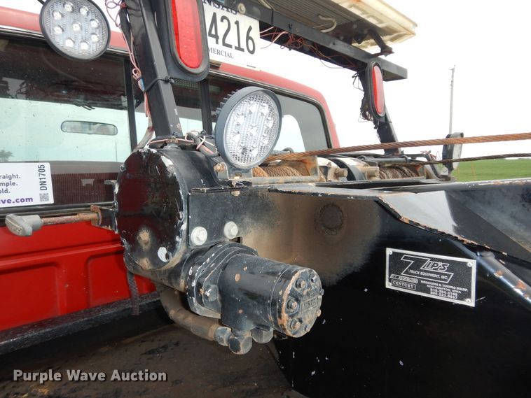 image for item DN1705 1990 Ford F350 XLT Lariat  tow truck