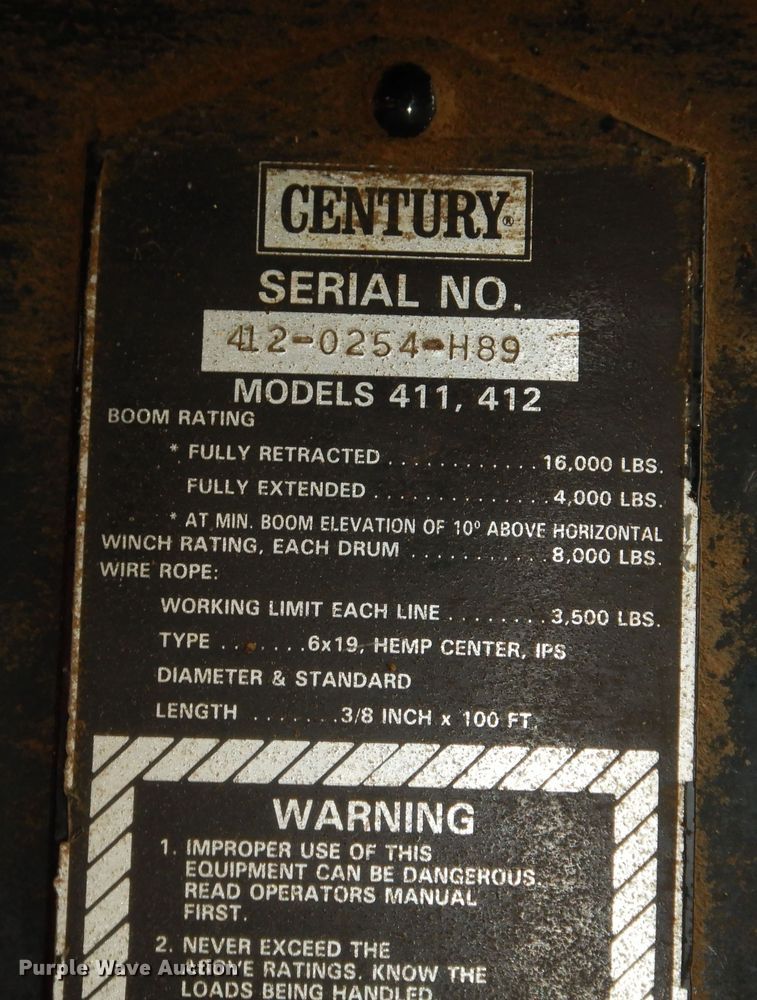 image for item DN1705 1990 Ford F350 XLT Lariat  tow truck