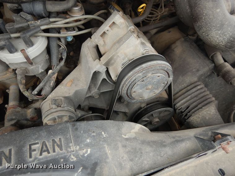 image for item DN1705 1990 Ford F350 XLT Lariat  tow truck