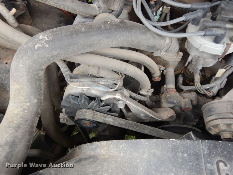 image for item DN1705 1990 Ford F350 XLT Lariat  tow truck