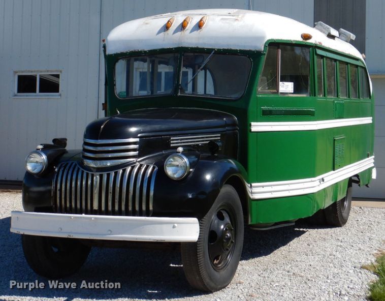 image for item DN7394 1946 Chevrolet  bus