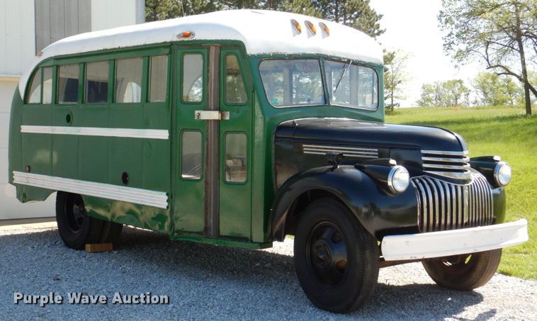 image for item DN7394 1946 Chevrolet  bus