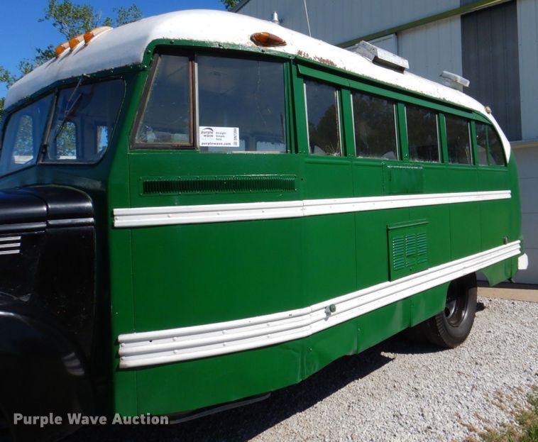 image for item DN7394 1946 Chevrolet  bus