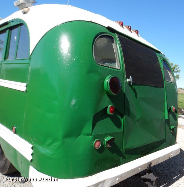 image for item DN7394 1946 Chevrolet  bus