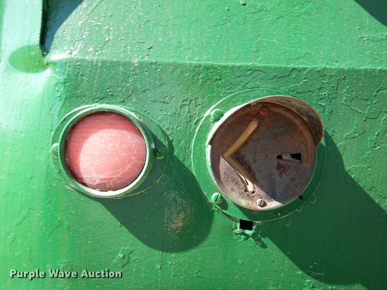 image for item DN7394 1946 Chevrolet  bus