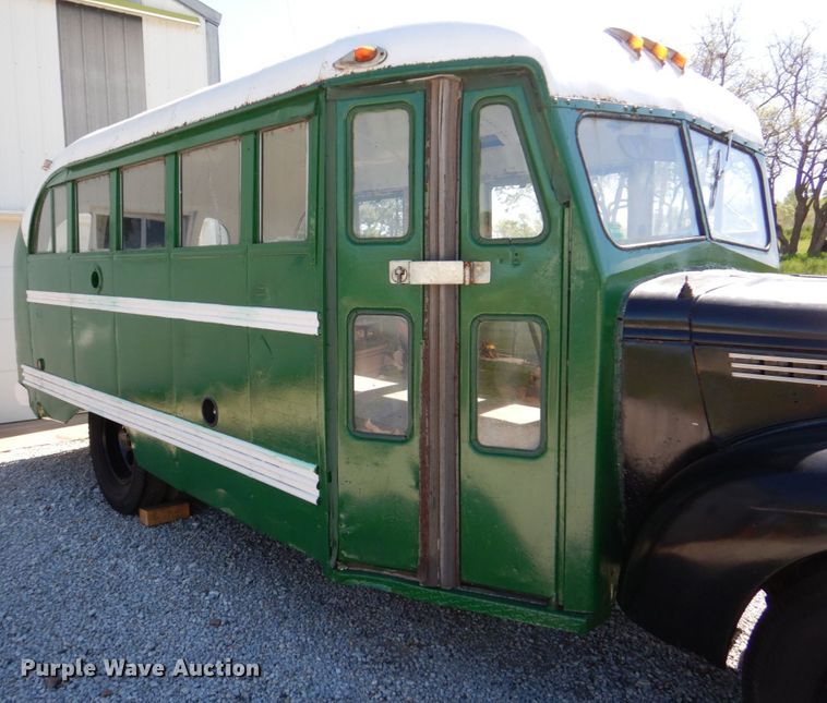image for item DN7394 1946 Chevrolet  bus