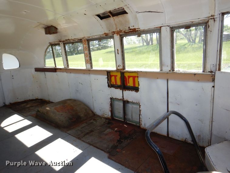 image for item DN7394 1946 Chevrolet  bus
