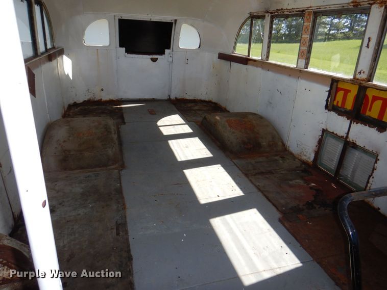 image for item DN7394 1946 Chevrolet  bus