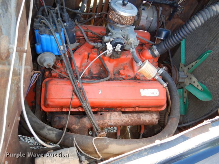 image for item DN7394 1946 Chevrolet  bus