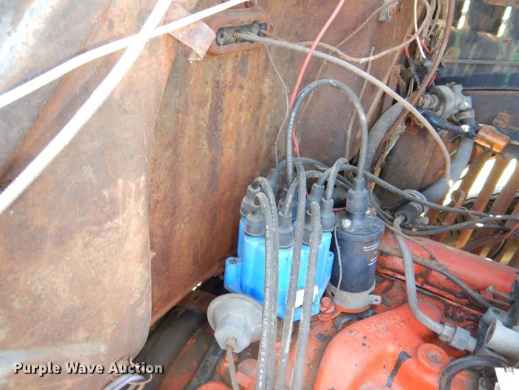 image for item DN7394 1946 Chevrolet  bus