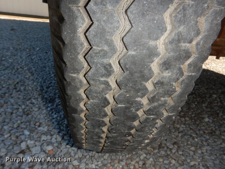 image for item DN7394 1946 Chevrolet  bus