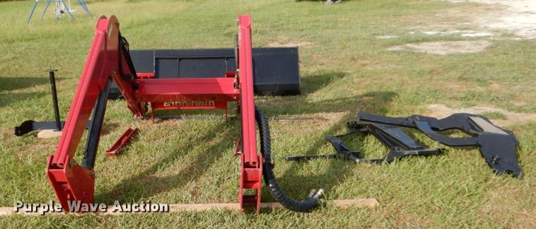 image for item DO1438 Mahindra 9125CL  loader