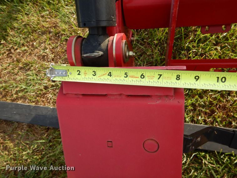 image for item DO1438 Mahindra 9125CL  loader