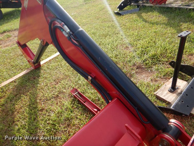 image for item DO1438 Mahindra 9125CL  loader