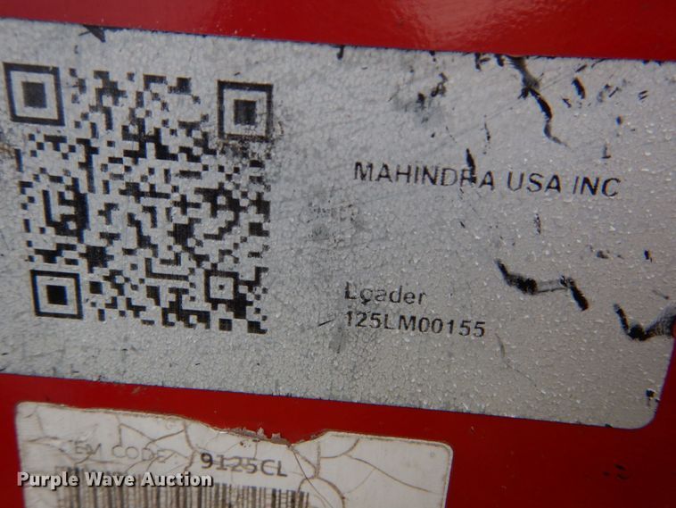 image for item DO1438 Mahindra 9125CL  loader