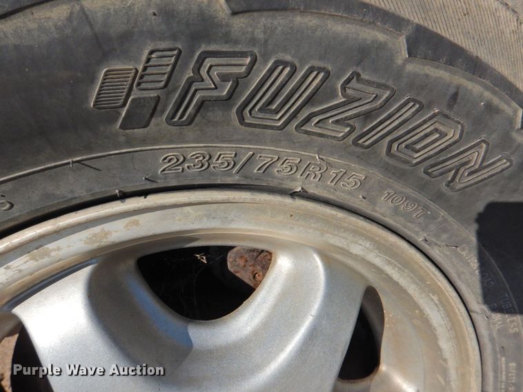 image for item DP4700 1994 Dodge Dakota  Club Cab pickup truck