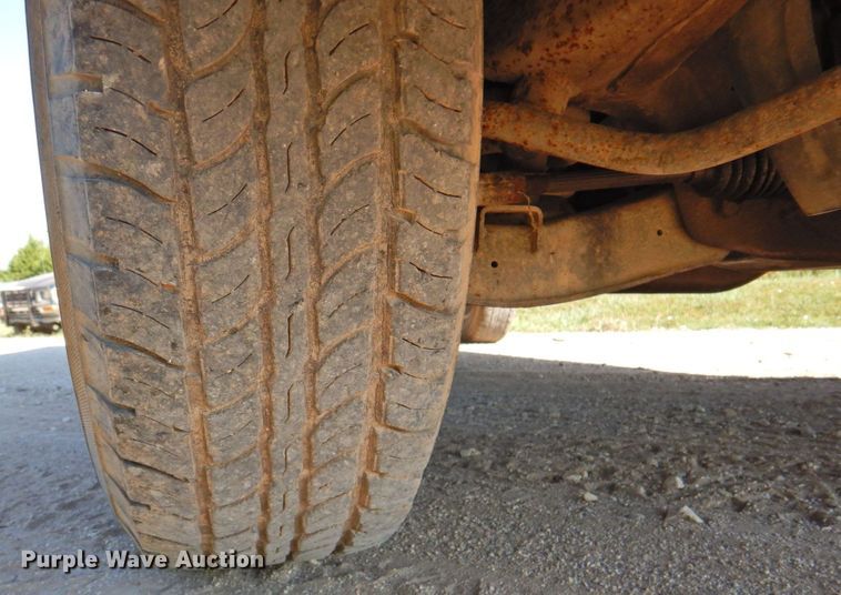 image for item DP4700 1994 Dodge Dakota  Club Cab pickup truck