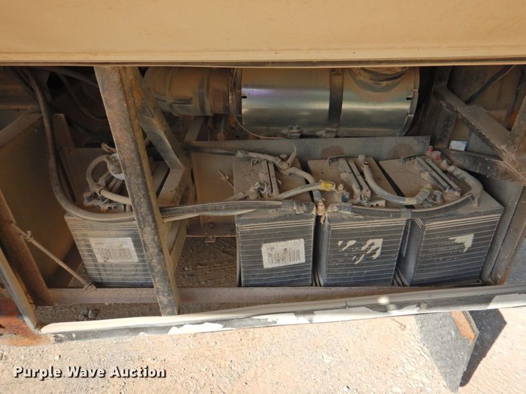 image for item DP4705 2005 Fleetwood Bounder  RV