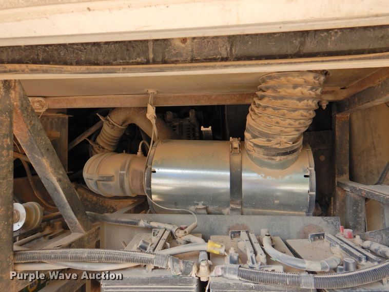 image for item DP4705 2005 Fleetwood Bounder  RV