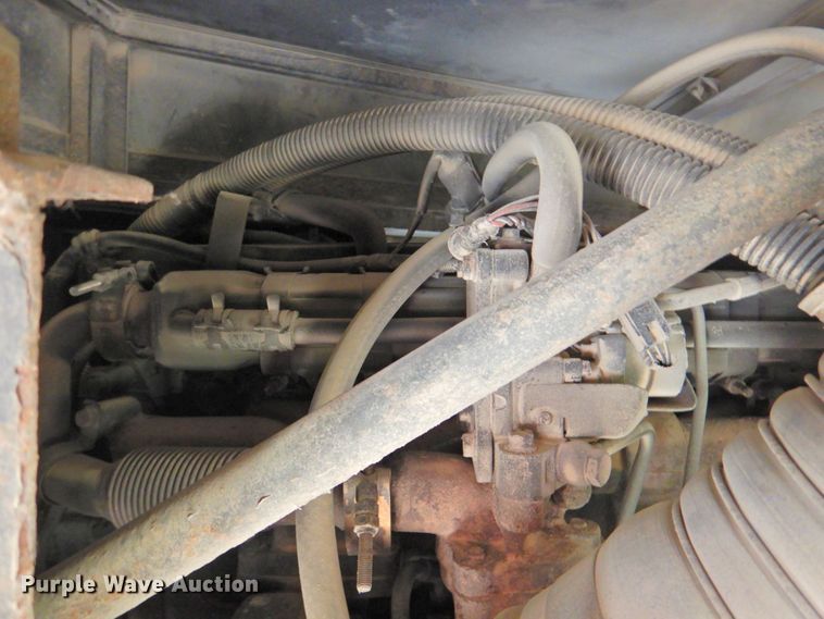 image for item DP4705 2005 Fleetwood Bounder  RV