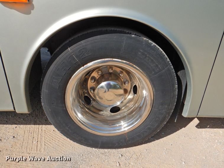 image for item DP4705 2005 Fleetwood Bounder  RV