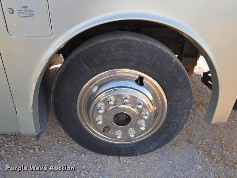 image for item DP4705 2005 Fleetwood Bounder  RV