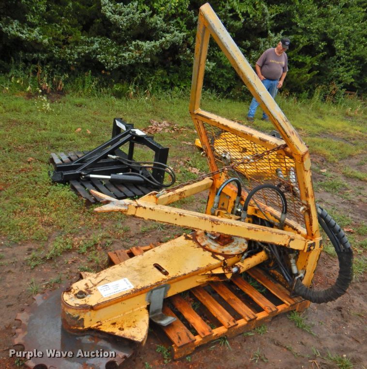 image for item DP4709 Skid steer tree saw