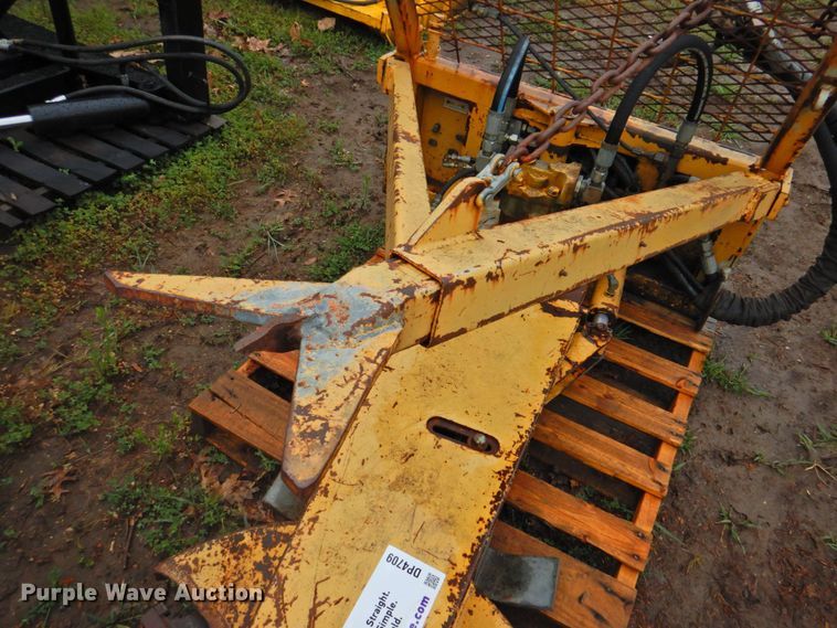 image for item DP4709 Skid steer tree saw