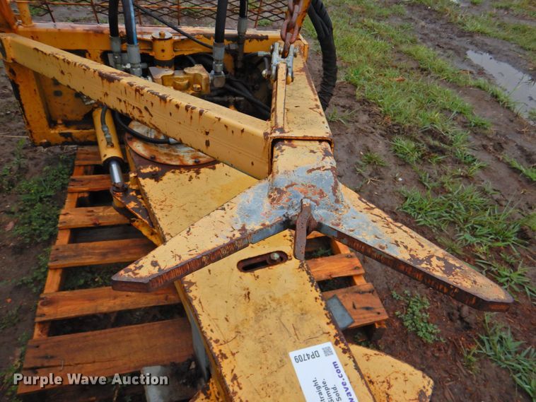 image for item DP4709 Skid steer tree saw