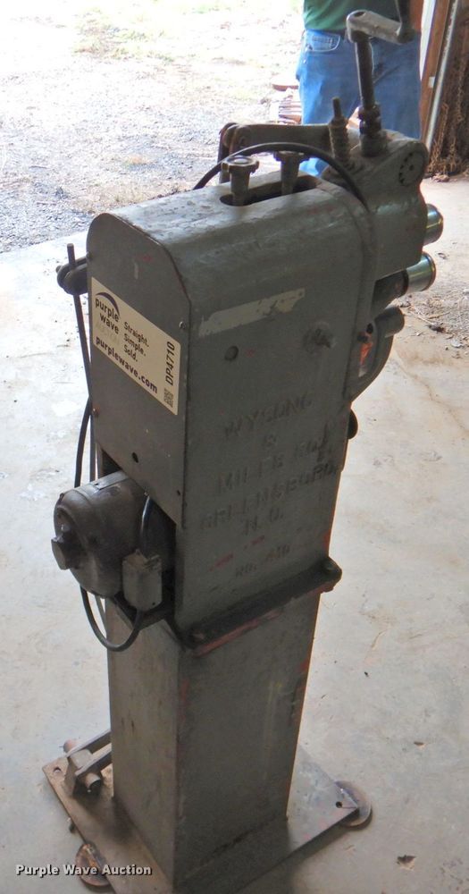 image for item DP4710 Wysong & Miles Co No. 410  bead roller