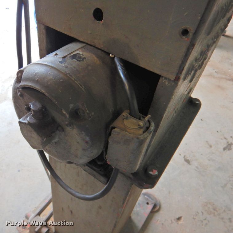 image for item DP4710 Wysong & Miles Co No. 410  bead roller