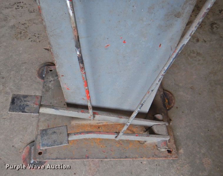 image for item DP4710 Wysong & Miles Co No. 410  bead roller