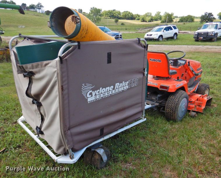 image for item DP4747 Kubota G1800HST  lawn mower