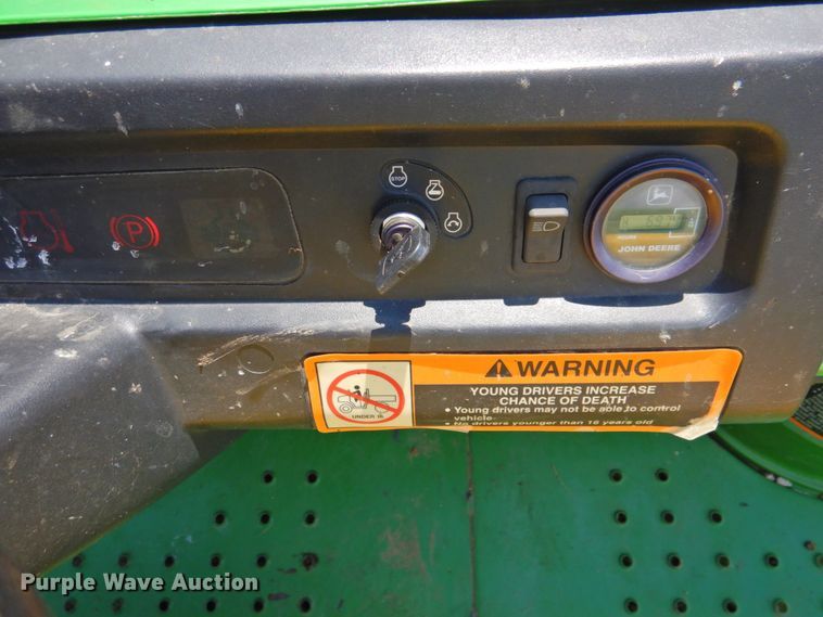 image for item DP4748 2001 John Deere Gator 6X4  utility vehicle