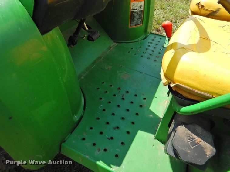 image for item DP4748 2001 John Deere Gator 6X4  utility vehicle