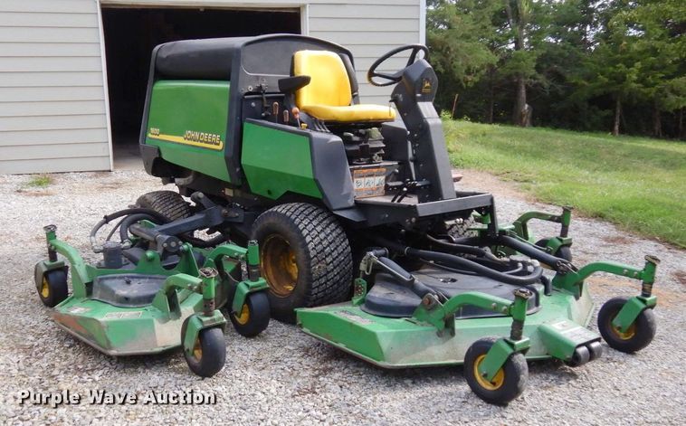 image for item DP4802 John Deere 1600  lawn mower