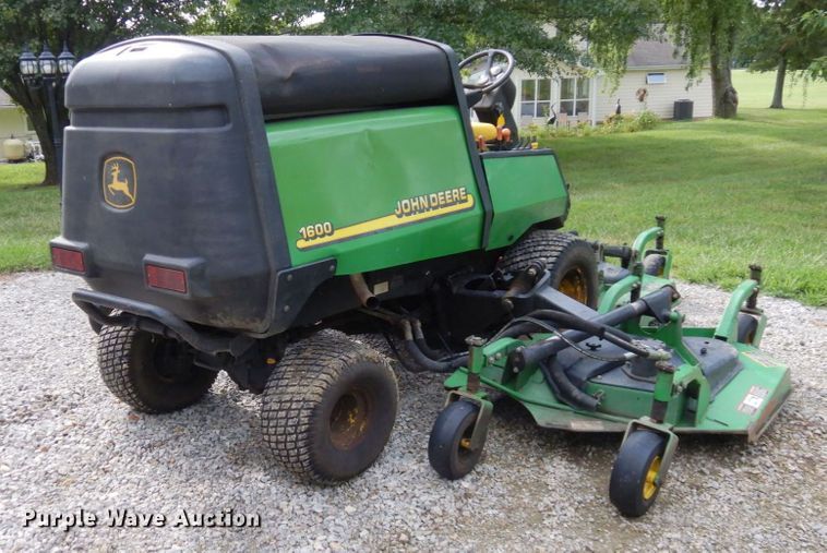 image for item DP4802 John Deere 1600  lawn mower