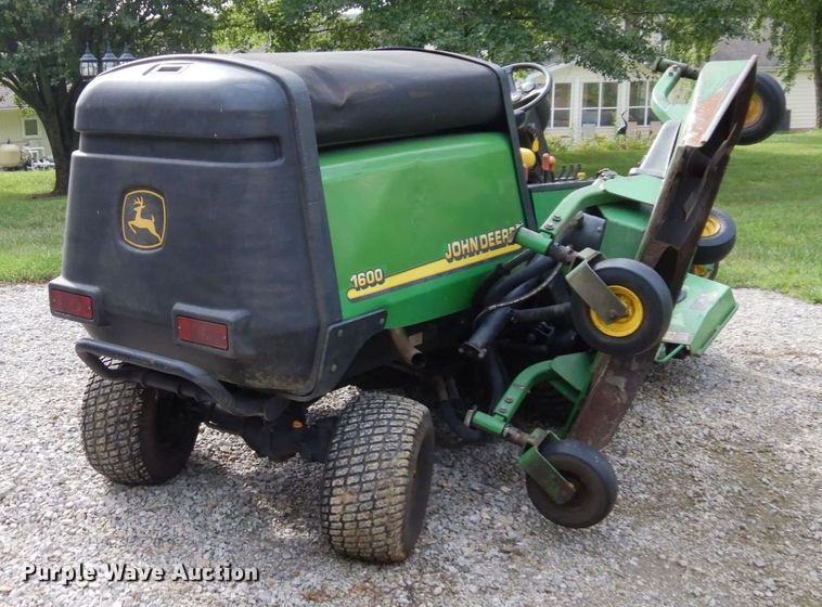 image for item DP4802 John Deere 1600  lawn mower
