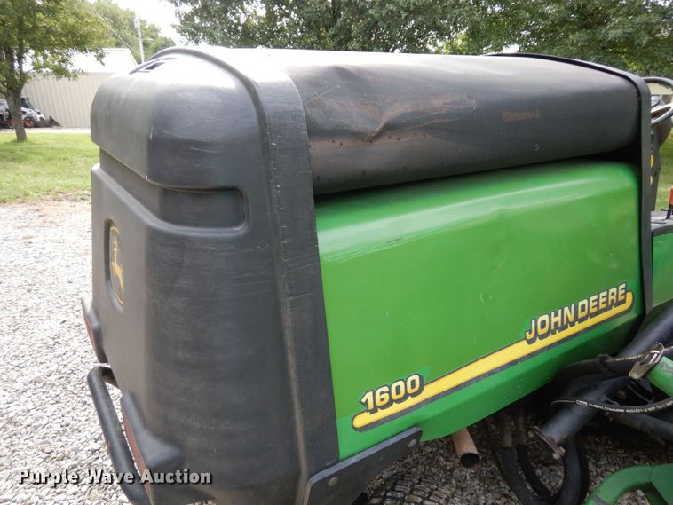 image for item DP4802 John Deere 1600  lawn mower