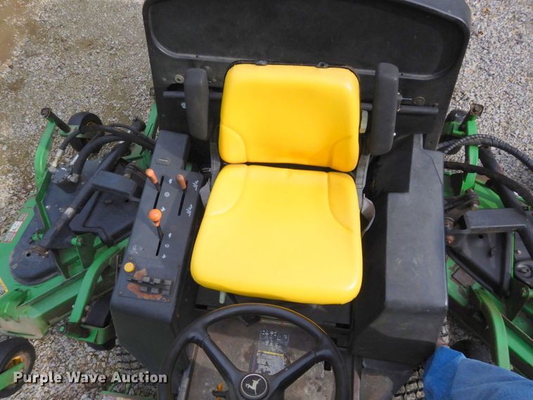 image for item DP4802 John Deere 1600  lawn mower