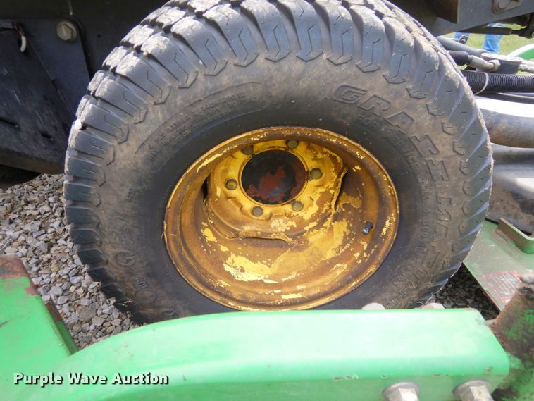 image for item DP4802 John Deere 1600  lawn mower