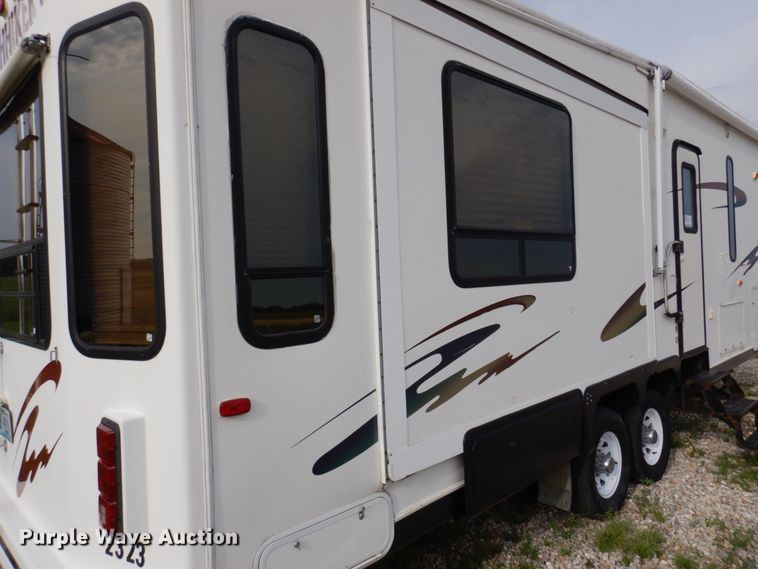 image for item DP5576 2000 Nuwa 31 FKTG Hitchhiker II  camper