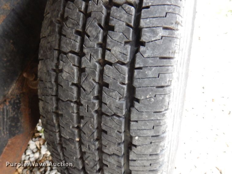 image for item DP5576 2000 Nuwa 31 FKTG Hitchhiker II  camper