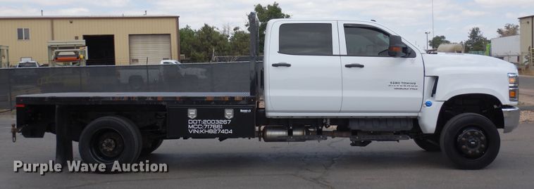 image for item DR1269 2019 Chevrolet Silverado 5500  flatbed truck