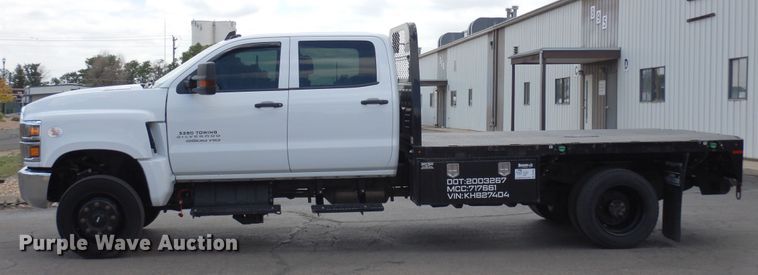 image for item DR1269 2019 Chevrolet Silverado 5500  flatbed truck