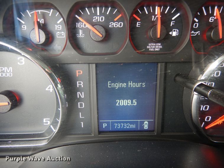 image for item DR1269 2019 Chevrolet Silverado 5500  flatbed truck