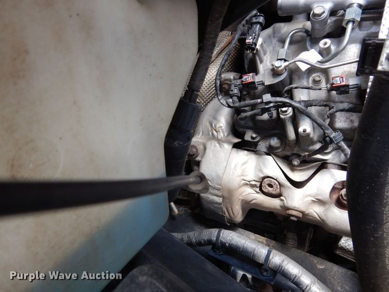 image for item DR1269 2019 Chevrolet Silverado 5500  flatbed truck