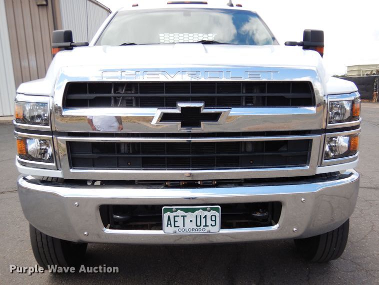 image for item DR1269 2019 Chevrolet Silverado 5500  flatbed truck