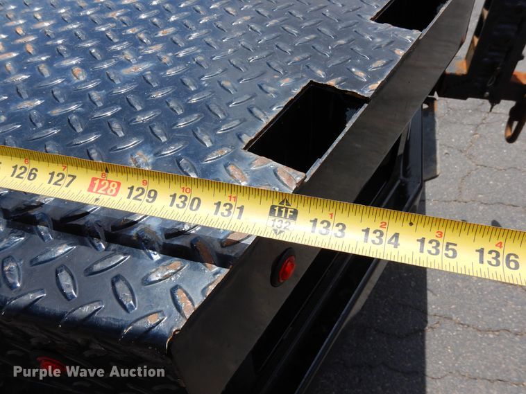 image for item DR1269 2019 Chevrolet Silverado 5500  flatbed truck