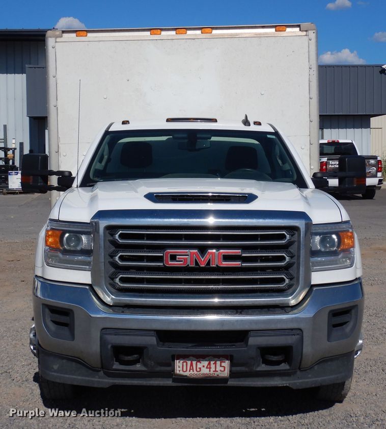 image for item DR1276 2017 GMC Sierra 3500HD  service bed pickup truck